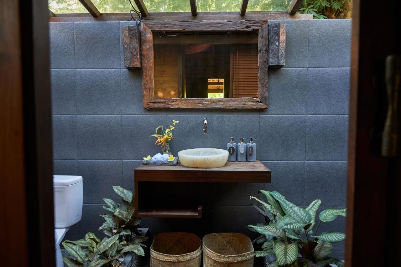 Kayu Mama Resort And Spa Uluwatu Exteriör bild