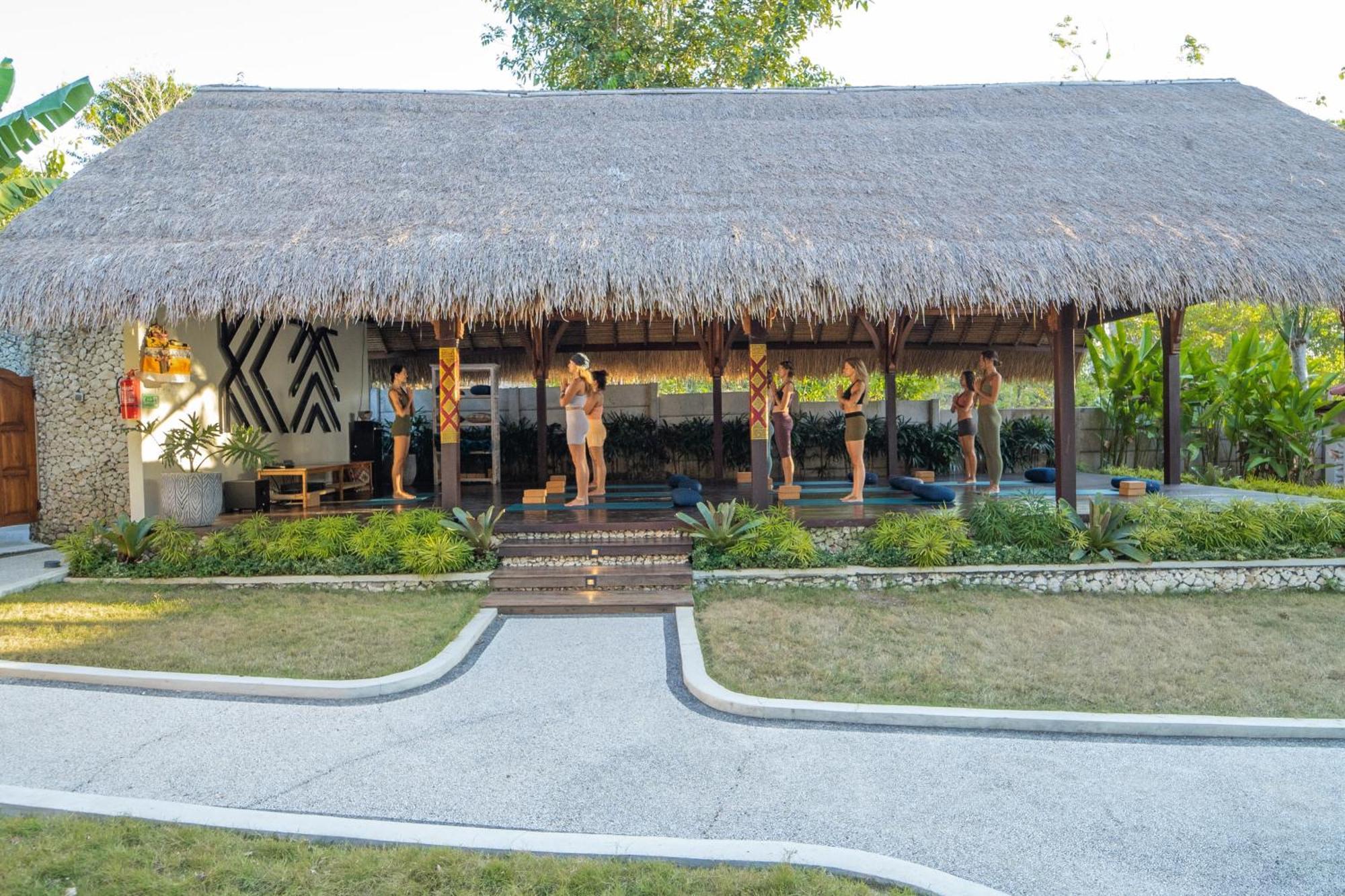 Kayu Mama Resort And Spa Uluwatu Exteriör bild